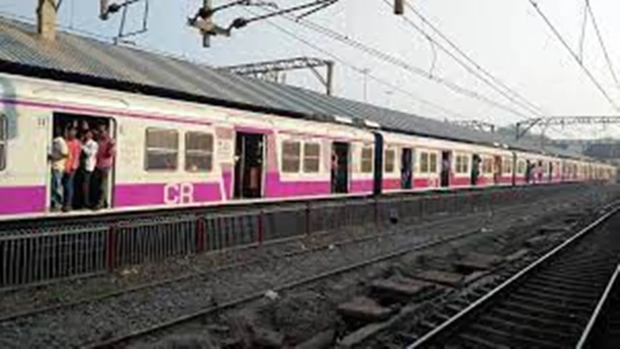 Rail blockade by tribals in Malda and Purulia