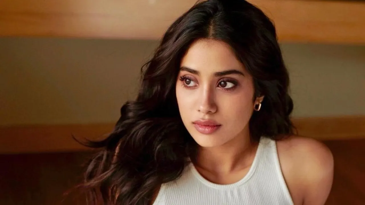 janhvi kapoor, janhvi kapoor interview, janhvi kapoor movies, janhvi kapoor paparazzi, janhvi kapoor photos