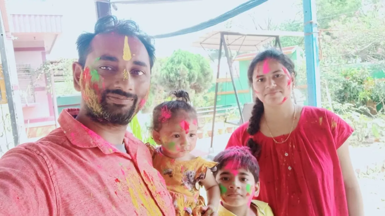 AMIT MONDOL