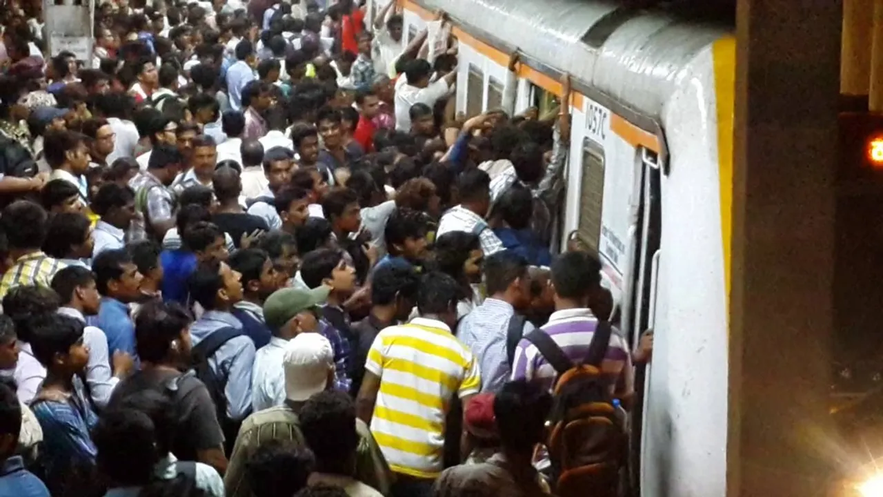 adult film, porn clip, Patna Junction, Patna railway station, porn played at Patna railway station, railway police, ad agency",