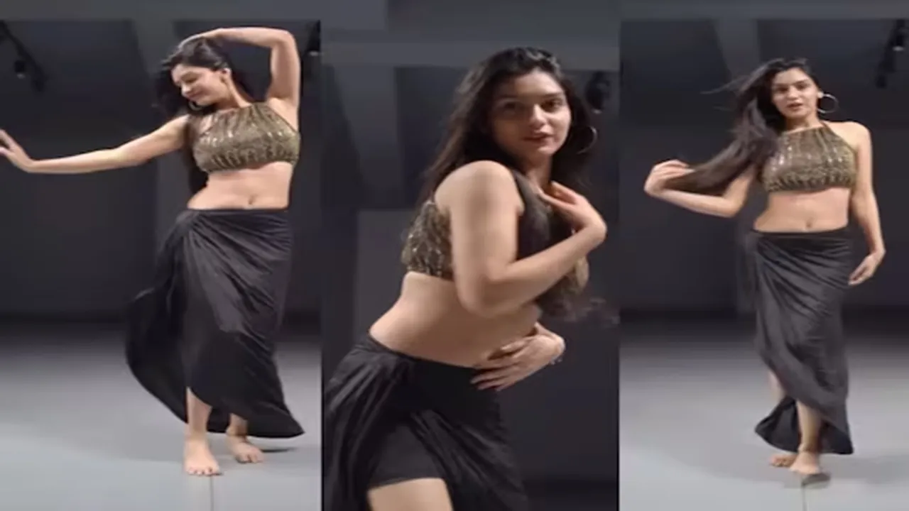 Deepika Padukone, Besharam Rang song from the movie Pathan, The girl did an amazing dance on Besharam Rang, Wearing a black dress, the girl flexed her waist on shameless color, Black dress girl's dance on Besharam Rang went viral, Seeing the dance of the girl, people said better than Deepika, AJAB GAJAB NEWS, KHABRE JARA HATKE, VIRAL NEWS, OMG, WEIRD NEWS"