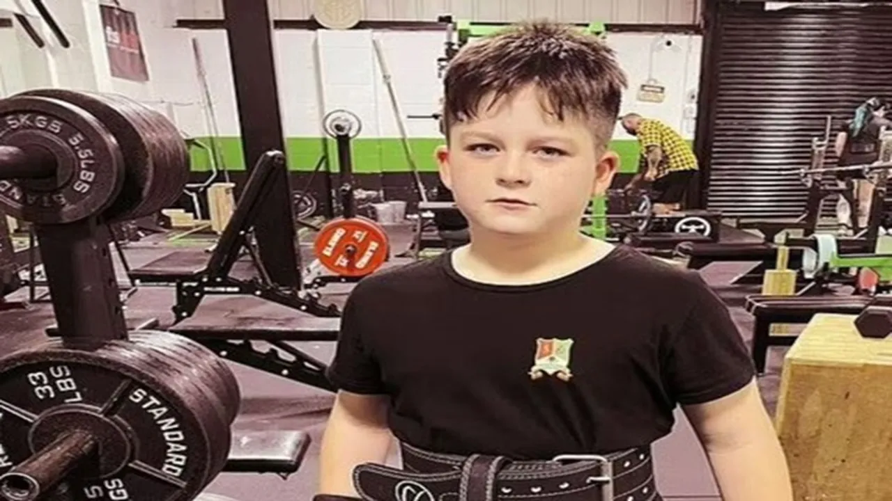 wonderkid, super boy, Rowan O Malley, kid weightlifter, kid weightlifting, kid lifts weight and screams, weightlifter baby diet, weightlifter baby,sports news, weightlifter, strongest schoolboy, Ajab Gajab news, Shocking news, Strange news, Weird news, OMG News, Viral On Social Media