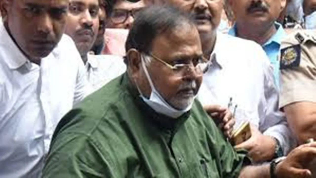 what did partha chaterjee say about tmc big win in panchayat election , পঞ্চায়েতে বিপুল জয়ের পথে তৃণমূল, তবু আক্ষেপ জেলবন্দি পার্থর! কী বললেন?