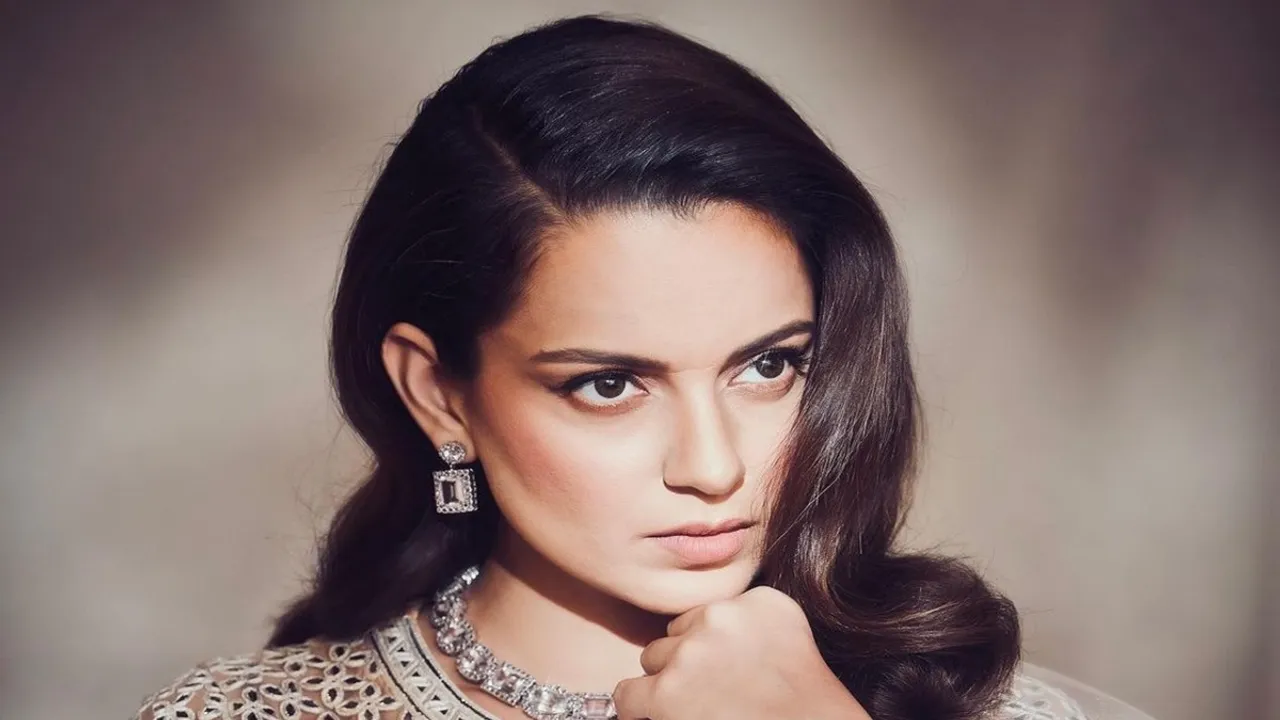 kangana ranaut said people should aware of me