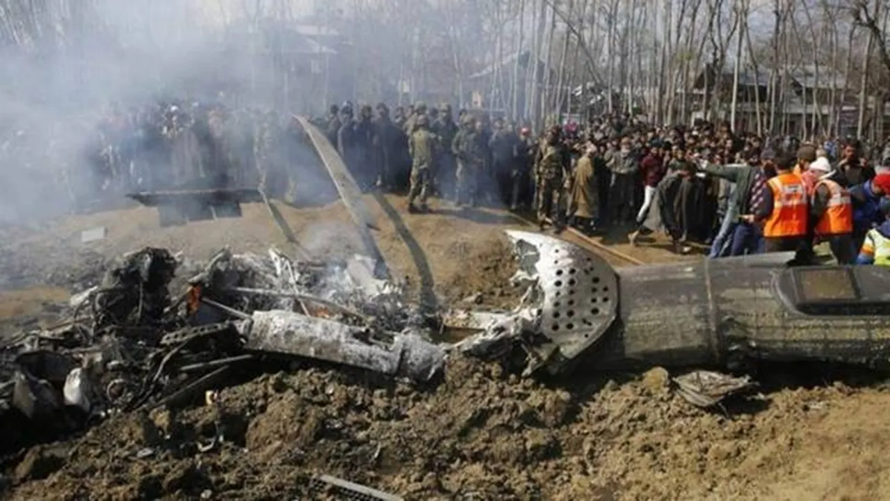 Balakot strike, Balakot air strike, budgam chopper crash, Budgam aircrash, M1-17 crash, balakot airstrike, iaf chopper crash, mi-17 helicopter crash, iaf chopper crash probe, balakot air strike, chopper crash report, indian chopper hit by missile, indian express