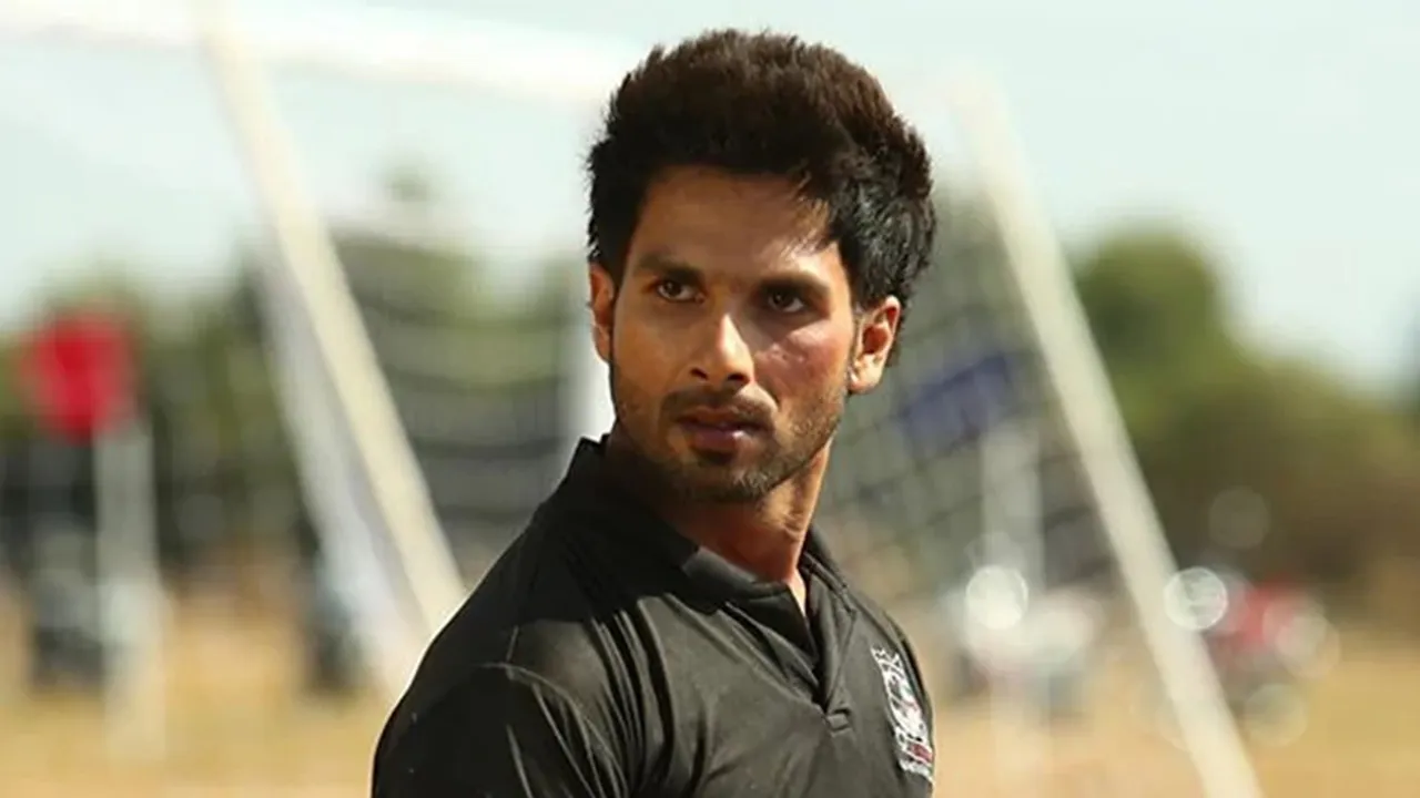 shahid kapoor angry on elon mask