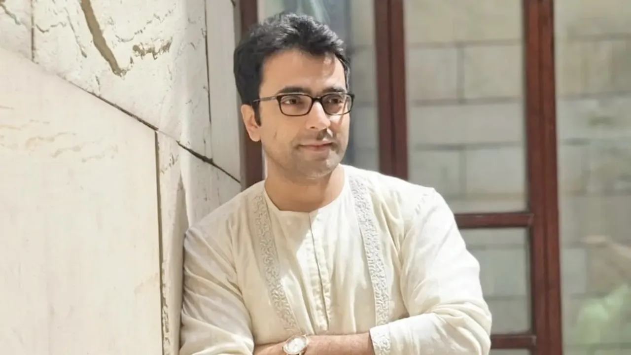 abir chatterjee, আবীর চট্টোপাধ্যায়, আবীর, abir chatterjee as ditective, abir new film, আবীরের নতুন ছবি