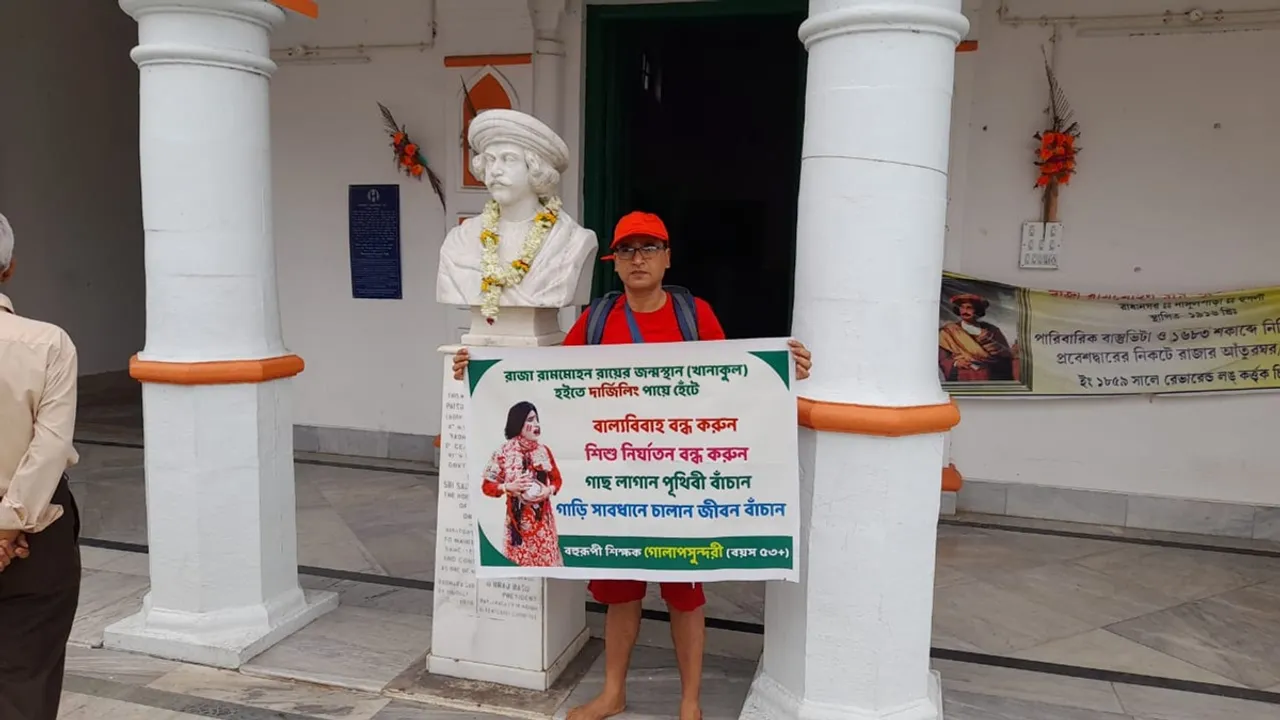 Teacher walk from Khanakul to Darjeeling to convey message of social awareness