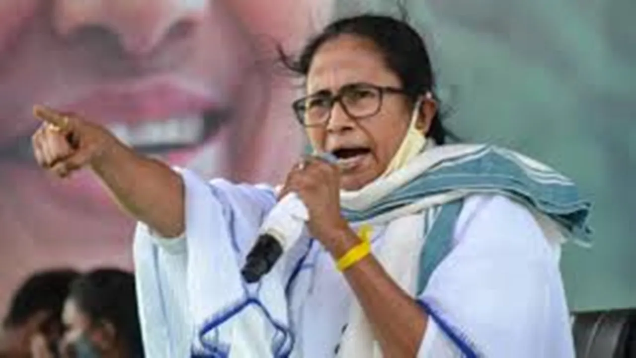 Mamata Banerjee angry at CBI interrogation of Abhishek