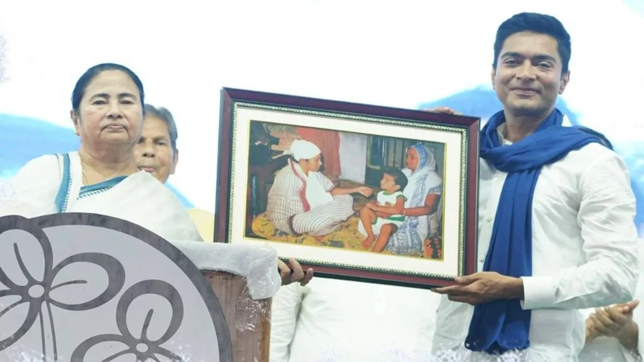 abhisek starts politics in age of 2 says mamata
