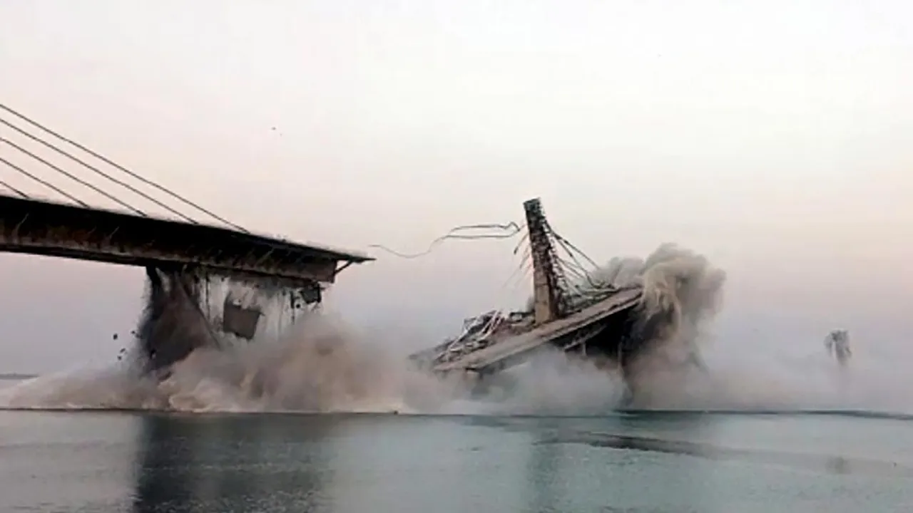 bihar bridge collapse, bhagalpur bridge collapse, nitish kumar, bihar cm nitish kumar, Aguwani Sultanganj Ganga bridge