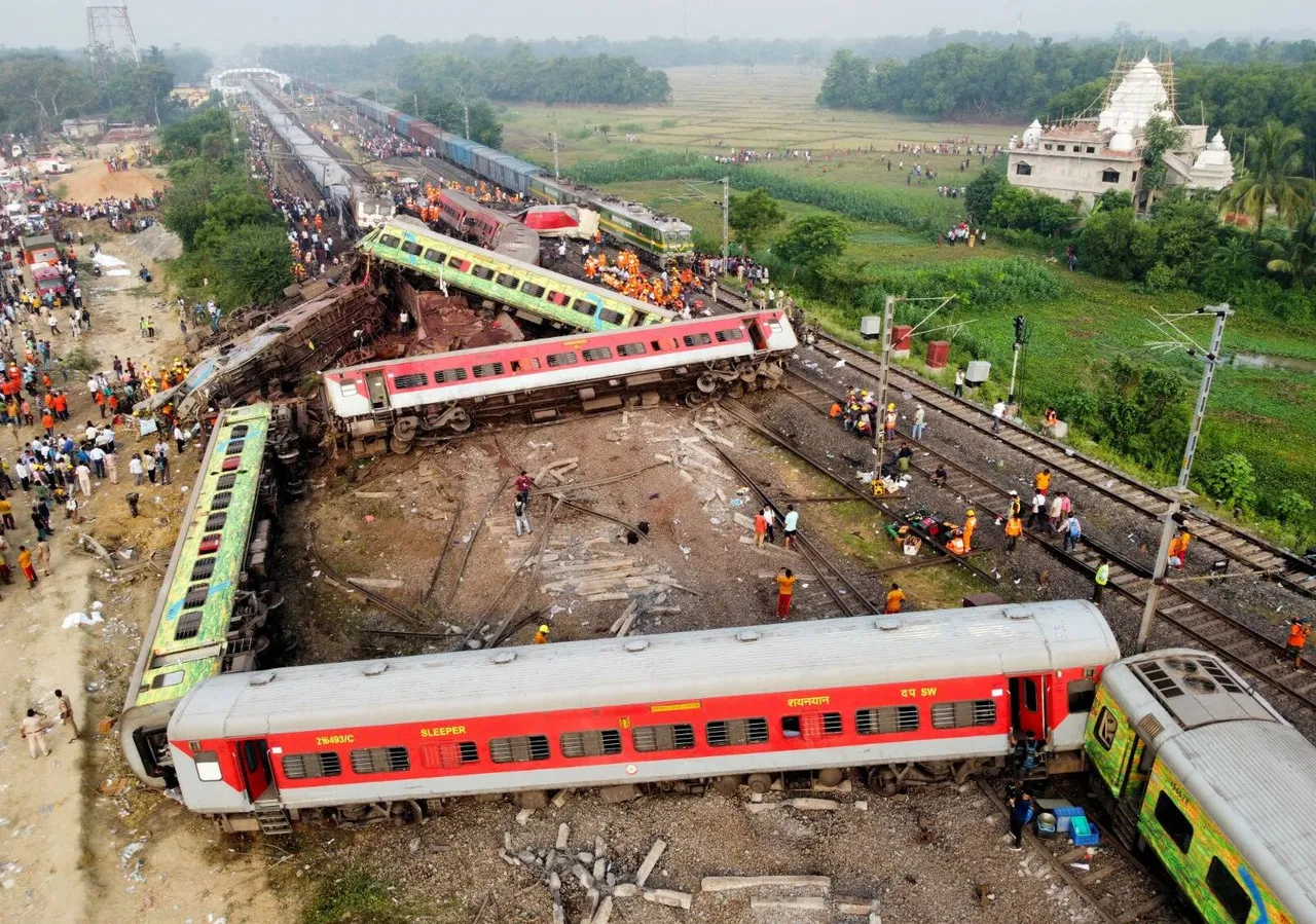 oromandel express train accident, coromandel train acident in odisha, coromandel odisha train accident, coromandel train derails in odisha, coromandel express accident,coromandel express derails, coromandel express accident, odisha news, odisha train accident news, coromandel express, coromandel express accident, coromandel express accident news, coromandel express latest news, coromandel express route, coromandel express 12841, coromandel express 12841 route, coromandel express 12841 running status, coromandel express train number, coromandel express chennai to howrah, coromandel express 12841 running status, coromandel express latest updates, odisha train accident, chennai to howrah trains, chennai to howrah coromandel express