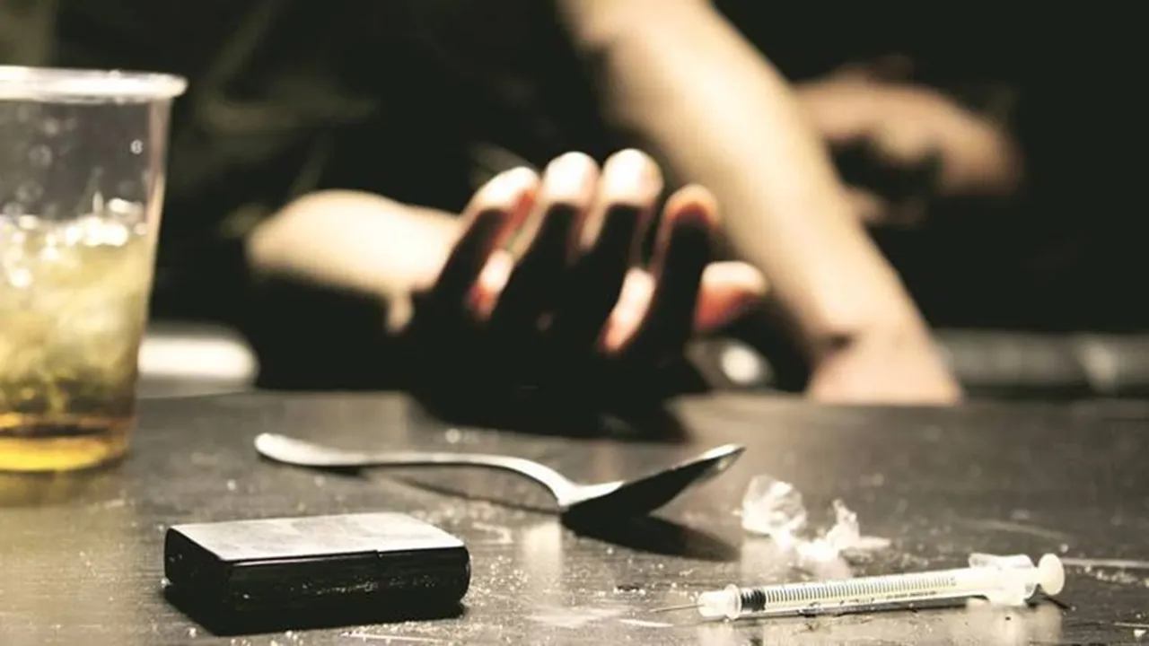 Allegation of torture on youth in de-addiction center