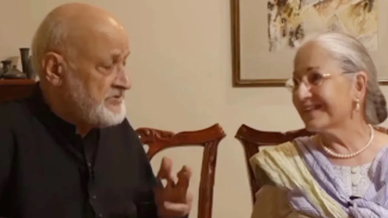 Elderly couple singing, couple singing, couple singing video, singing, singing video, heart touching video, viral videos, trending videos, trending news hindi, Trending News in Hindi, Trending Latest News, Trending News photos, Trending News Videos, Breaking Trending News hindi, Latest Trending News