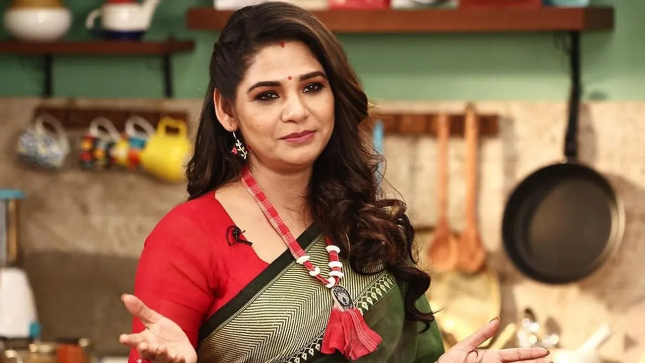 today entertainment news article, bengali news article sudipta chakraborty, sudipta chakraborty news, sudipta chakraborty fb post, sudipta chakraborty tollywood, sudipta chakraborty updates, sudipta chakraborty binodini, sudipta chakraborty stage shows, সুদিপ্তা চক্রবর্তী, সুদীপ্তার নাটক, trending news, trending news today, trending news update, viral story, tollywood news, entertainment news, latest entertainment news, বিনোদন, আজকের বিনোদনের খবর, ie entertainment news, entertainment update, Indian express entertainment news