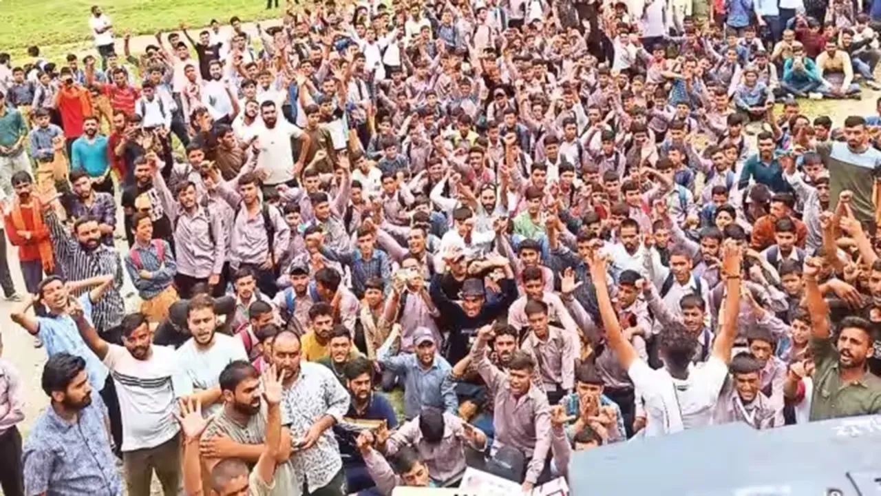 Jai Shri Ram, jai shree ram, Jai Shri Ram chanting, teacher hits boy for writing jai shree ram, kathua news, jk news, kashmir news, Jammu and Kashmir’s Kathua district, India news, Indian express, Indian express India news, Indian express India"