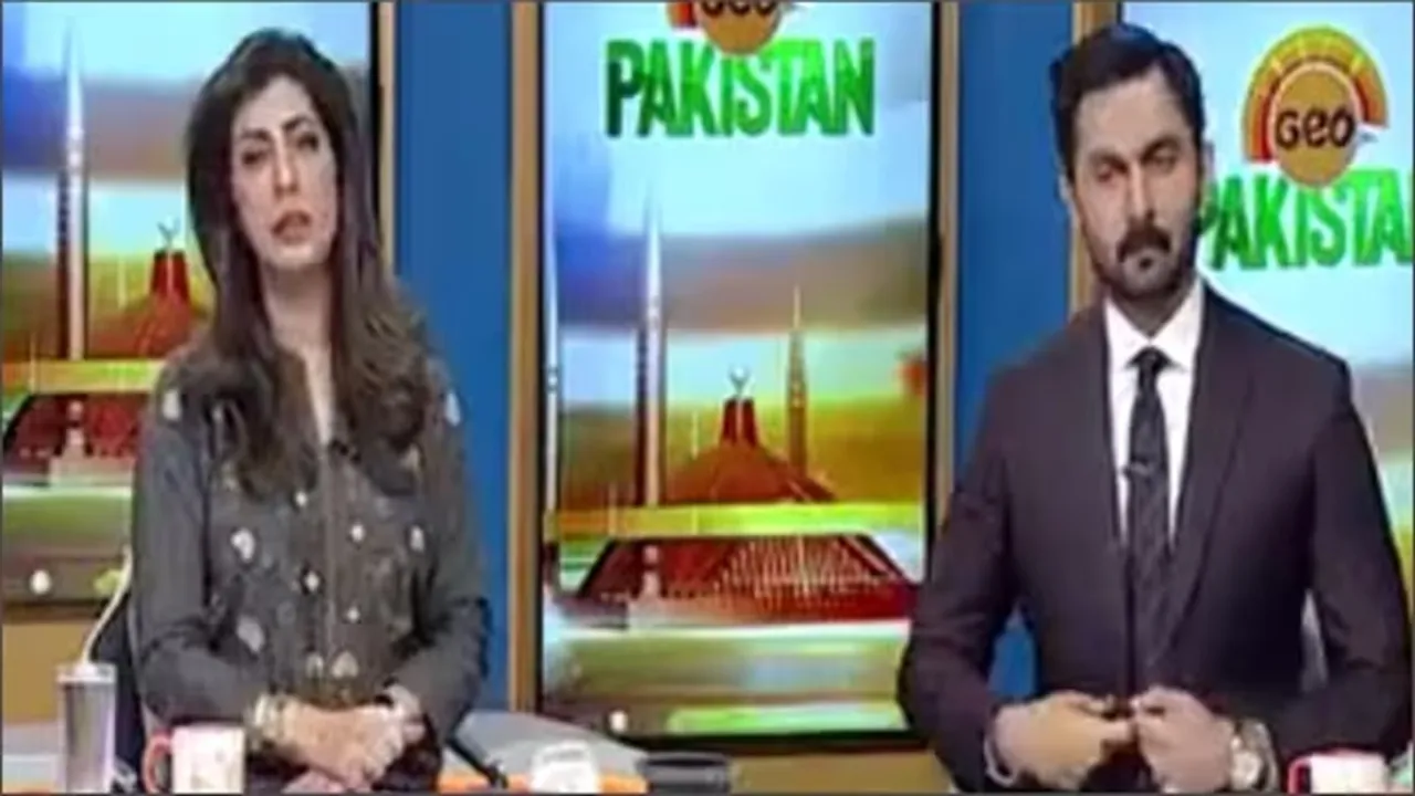 pakistan, chandrayaan 3, success, moon landing, soft landing, isro, chandrayaan 3 moon mission, viral video, pakistani tv anchors, trending, trending stories,