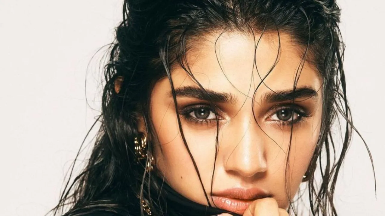 krithi shetty | krithi shetty hd images| krithi shetty latest photos| Krithi Shetty Instagram