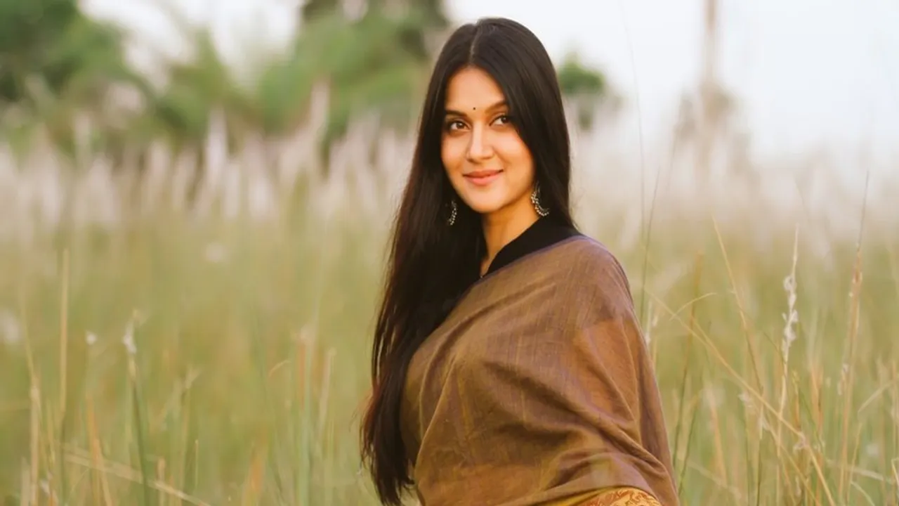 Rafiath Rashid Mithila, Rafiath Rashid Mithila news, Rafiath Rashid Mithila bangladesh news,Rafiath Rashid Mithila films,Rafiath Rashid Mithila controversy,Rafiath Rashid Mithila dhallywood, মিথিলা, বাংলাদেশ অভিনেত্রী মিথিলা