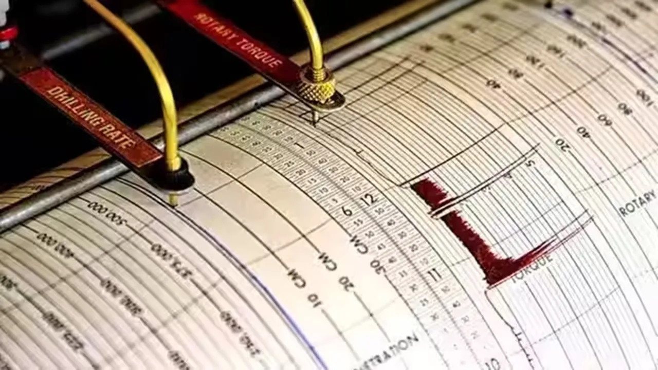 Bangladesh was shaken by the earthquake, several districts of North Bengal felt the earthquake