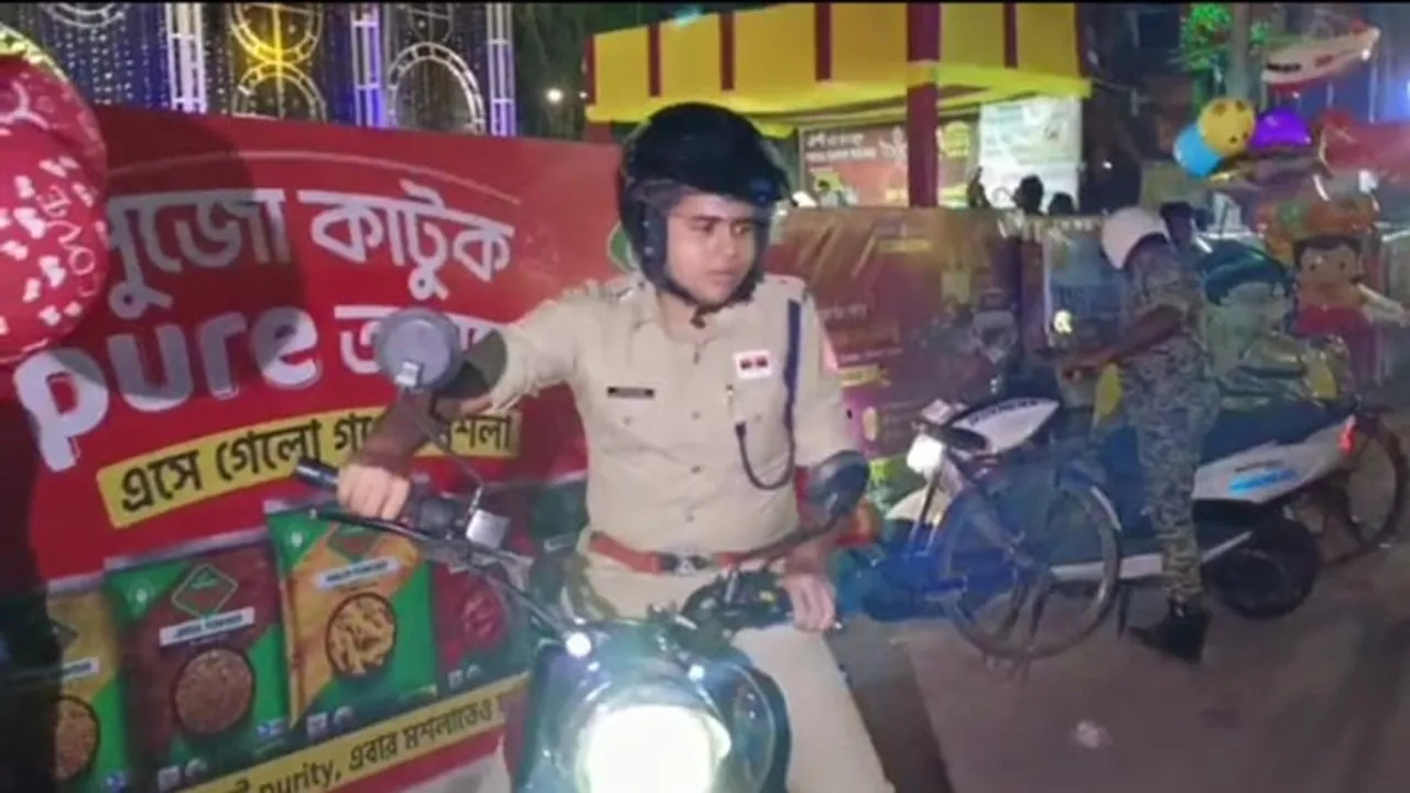 Baruipur police super rides bike check the police security during the Durga Puja