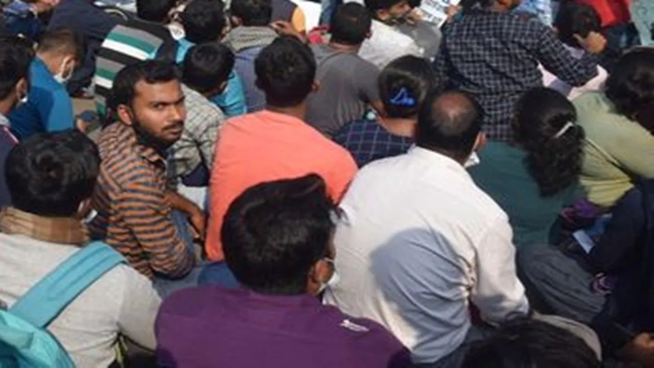 wb job seekers are allowed to protest at Jantar Mantar even though Tmc is yet to give a nod