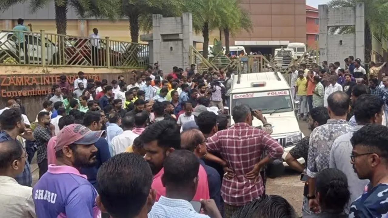 kerala, kerala blasts, kalamassery, kochi blasts, kerala blast death, kerala blast injured, amit shah, pinarayi vijayan, indian express news