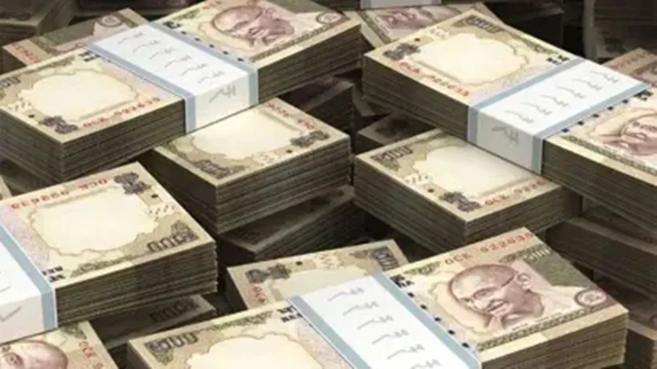 Cbi found huge Huge money from murshidabad domkol tmc mla jafikul islams residence