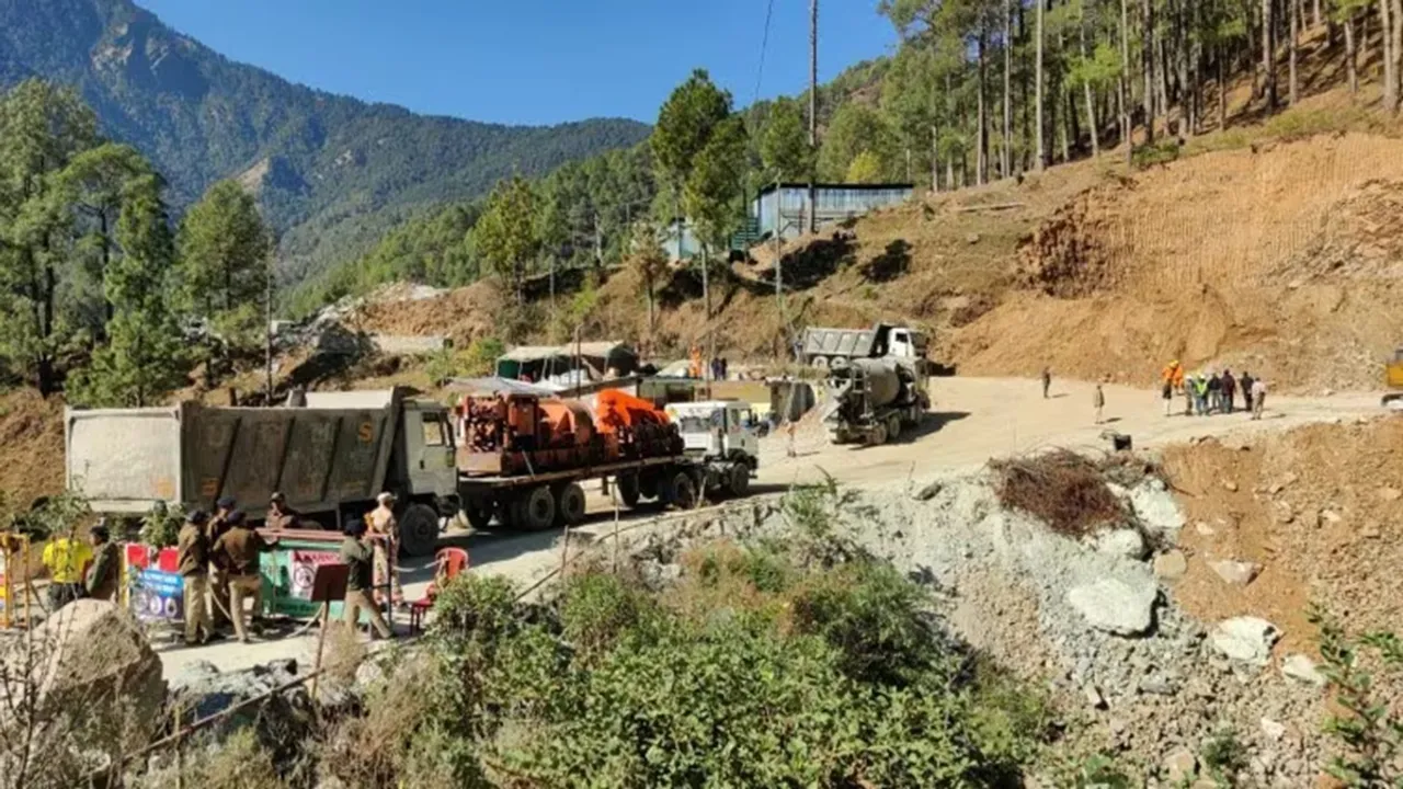 Vertical tunnel to trapped workers on the cards BRO Indian Army clear path