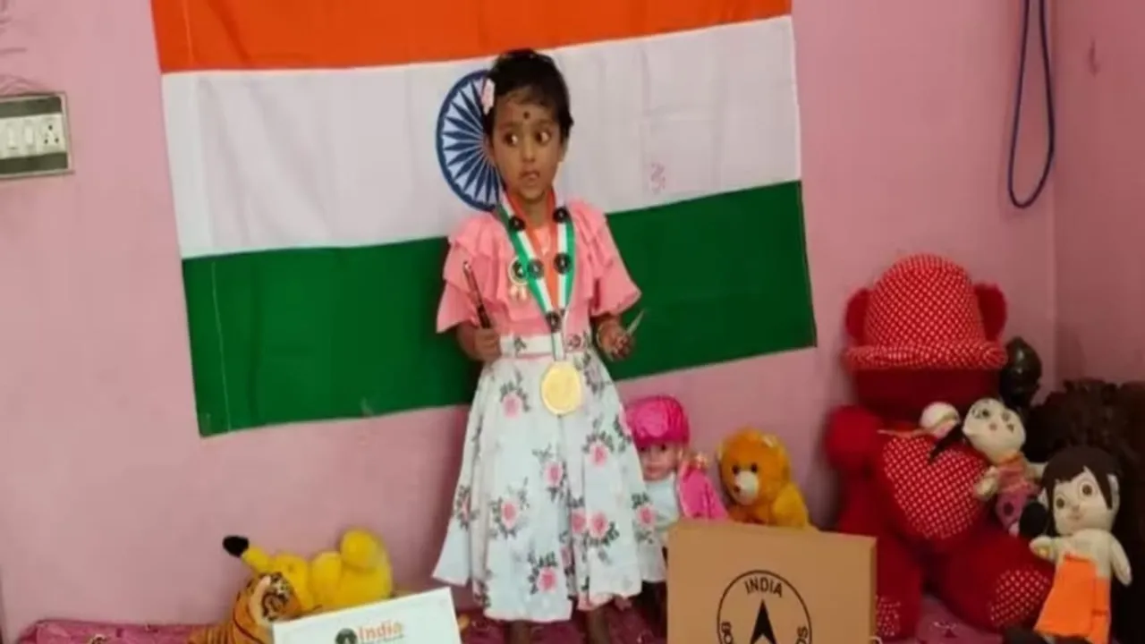 Samarpita Mandal of Birbhums Nalhati has entered the India Book of Records