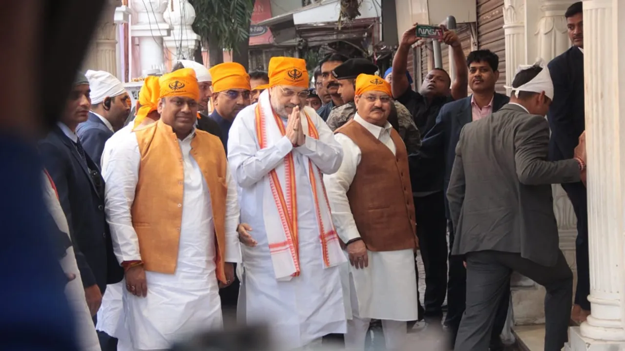 Amit Shah and JP Nadda in Kolkata Gurudwara