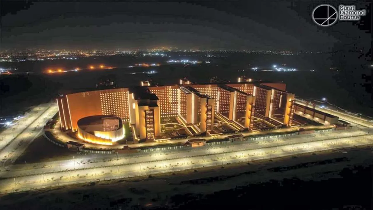 Surat Diamond Bourse, surat diamond bourse opening date, surat diamond bourse opening date 2023, surat diamond bourse location, surat diamond bourse architect, surat diamond bourse area,