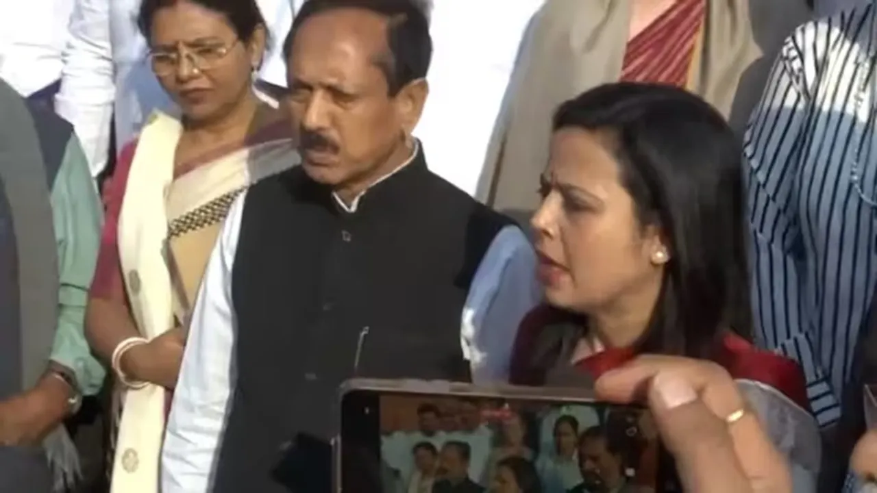 mohua, loksabha