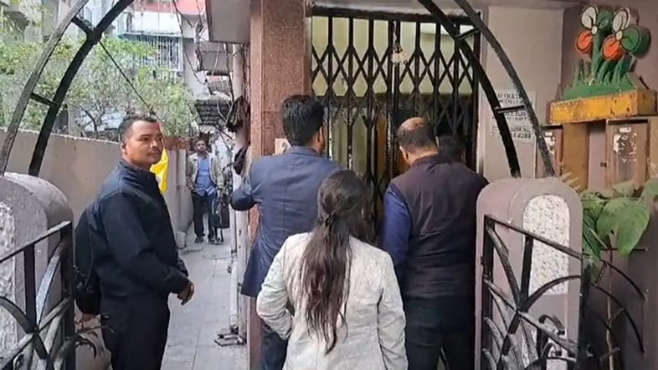 ED raid sujit basu tmc mla tapas roy residence in municipality job scam