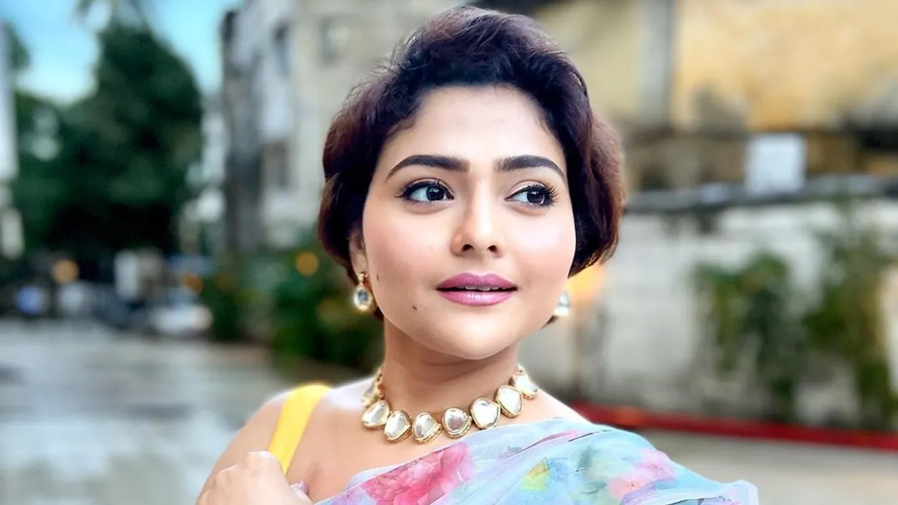 Aindrila sharma actress : the Bengali actress cried after she diagnosed with cancer