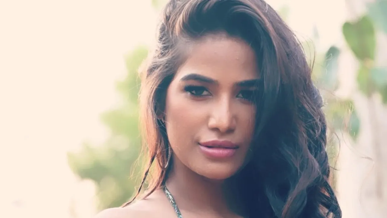 Poonam Pandey Death, Poonam Pandey, Poonam Pandey Died, Poonam Pandey Passes Away, Cervical Cancer, Poonam Pandey Death News, পুনম পান্ডে মৃত্যু, পুনম পান্ডে, পুনম পান্ডে মৃত্যু, পুনম পান্ডে মৃত্যু, জরায়ুর ক্যান্সার