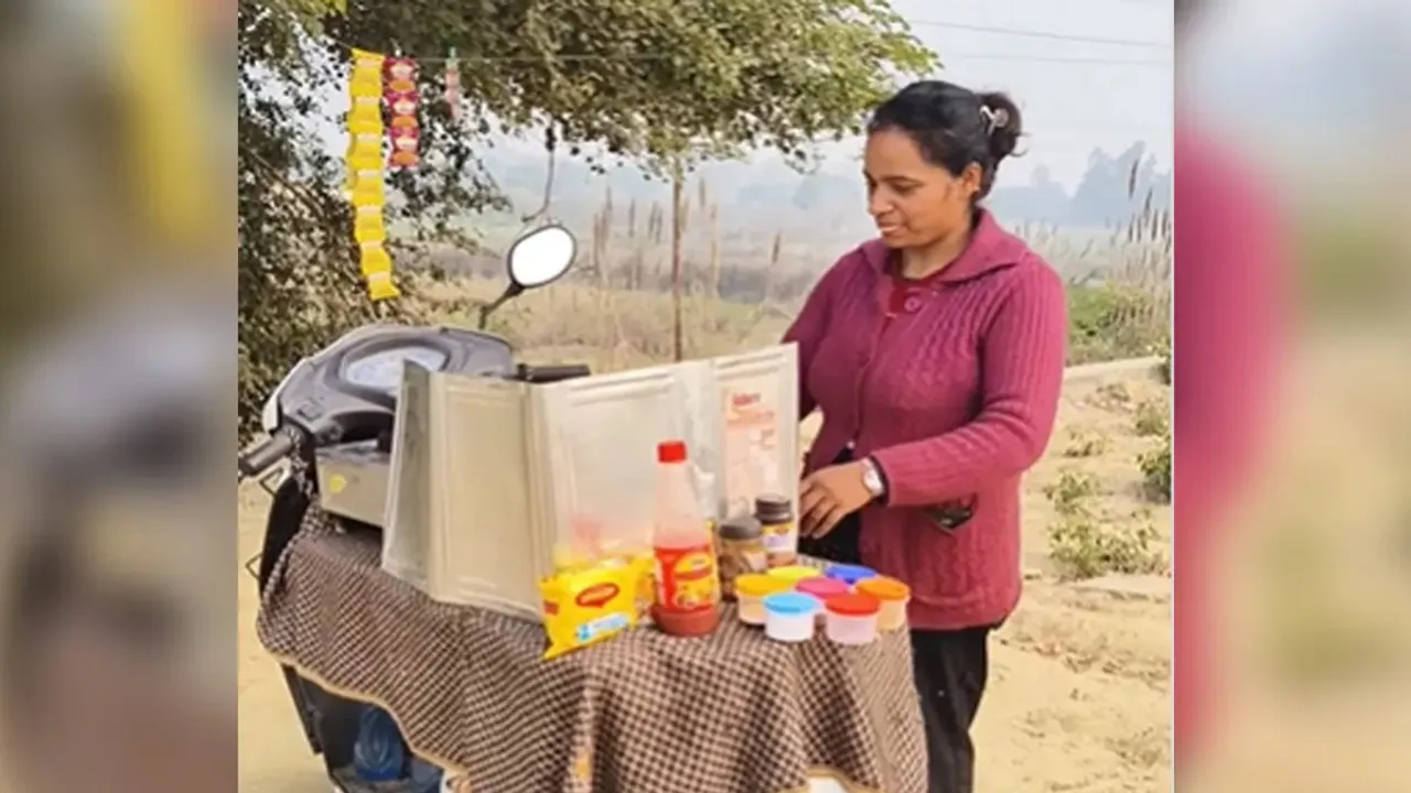 Woman selling maggi on scooty, converted scooter into a shop, positive news, positive story, Inspirational story of scooty wali didi, Inspirational story, scooty wali didi, maggi