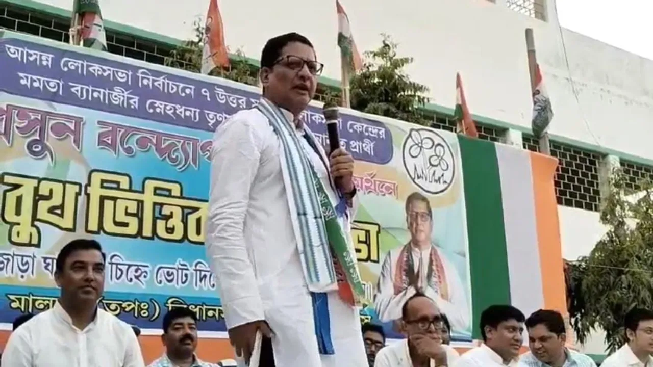 Malda North Lok Sabha constituency TMC candidate Prasun Banerjee has been charged with warning against central forces , উর্দি ছেড়ে জোড়া-ফুল প্রার্থী হয়েও মেজাজ একই, এবার সরাসরি হুঁশিয়ারি CRPF-কে! তুমুল হইচই