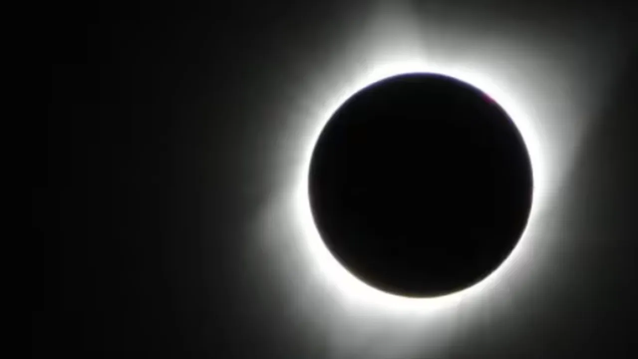 Solar, Eclipse