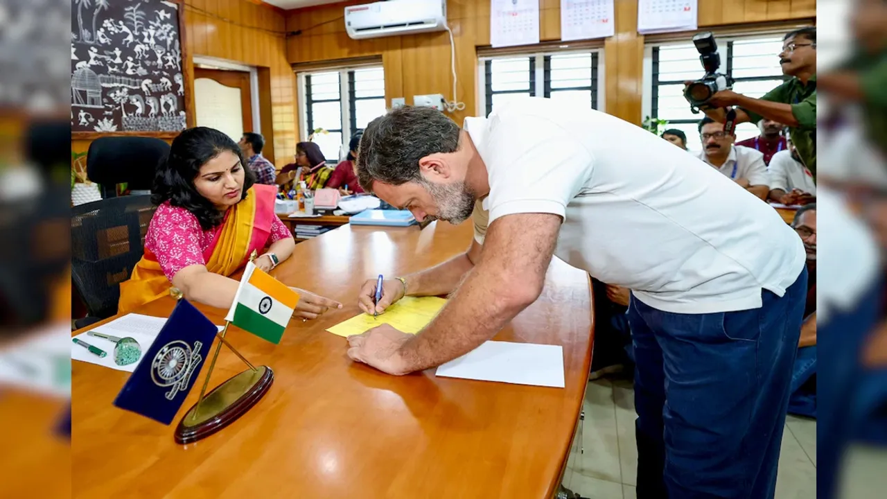 Rahul Gandhi's 20 Crore Assets: বছরে আয় কোটি টাকার বেশি, তাও রাহুলের নেই নিজস্ব বাড়ি-গাড়ি, মোট সম্পত্তির পরিমাণ চমকে দেবে