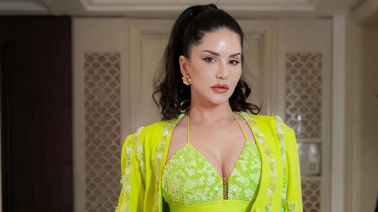 Sunny Leone shared her thoughts on men and women tollywood entertainment news