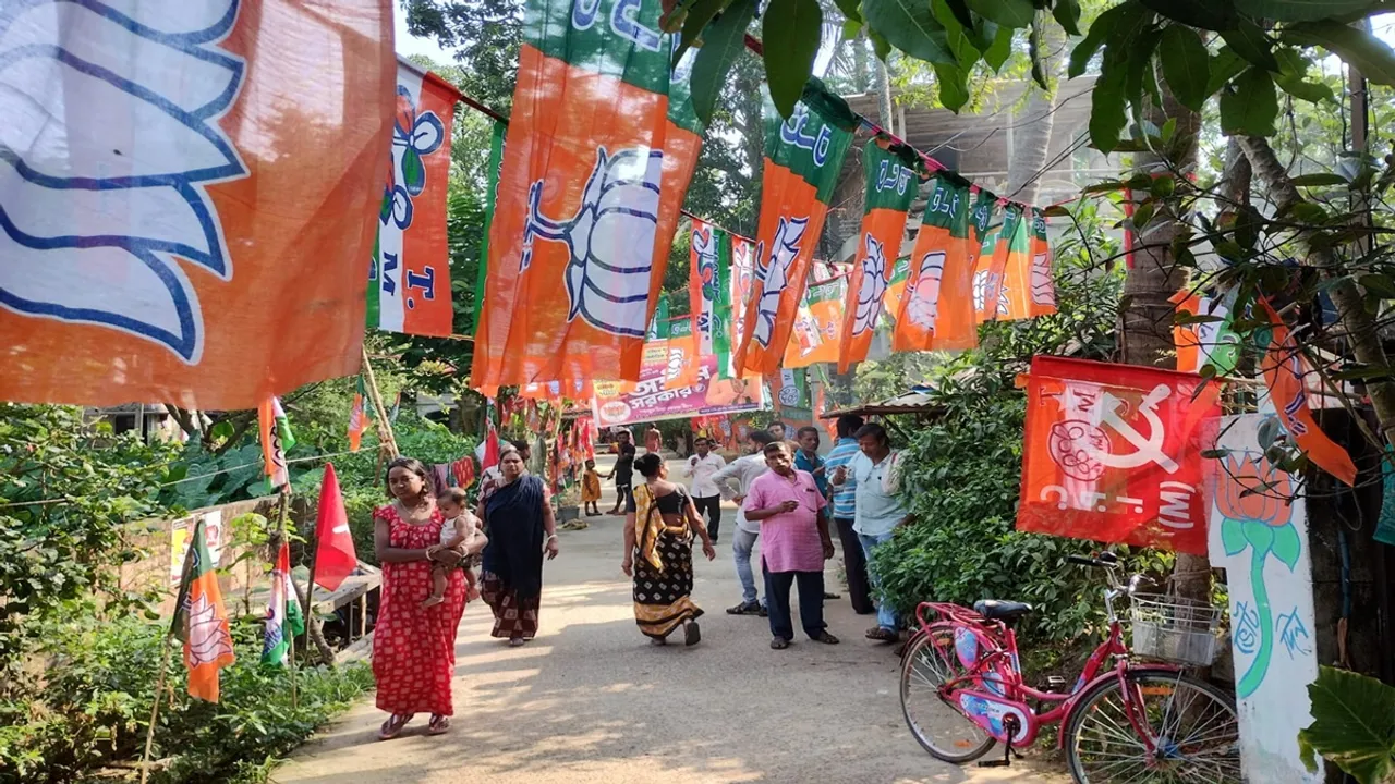 BJP supporters at a campaign rally in East Delhi. (Express photo by Tashi Tobgyal)