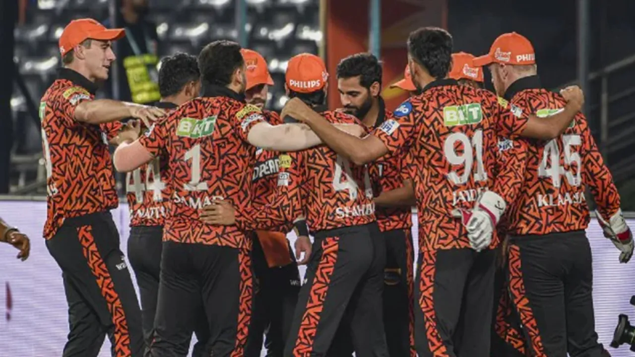 SRH, GT, সানরাইজার্স হায়দরাবাদ, গুজরাট টাইটানস, এসআরএইচ, জিটি