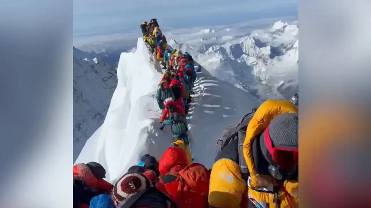 "Mount Everest, Mount Everest jam, Mount Everest traffic jam, Worlds Highest Mountain Peak, Worlds Highest Peak, Mount Everest viral video, Mount Everest video, shocking video, viral videos, trending videos, trending news, bizarre news, strange news, odd news, weird news,