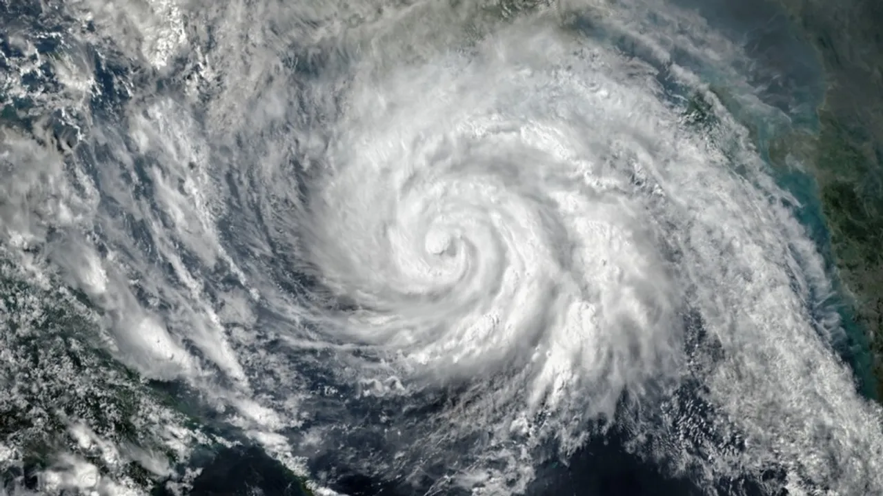 cyclone remal update west bengal kolkata weather forecast 25 may 2024