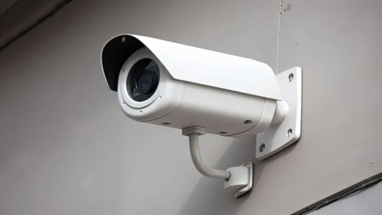 CCTV, Tech news, gadgets, Best CCTV Cameras Under 1500 for home, Best CCTV Cameras Under 1500 for office, Best CCTV Cameras Under 1500 for home and office, Best CCTV Cameras Under 1500 on amazon,