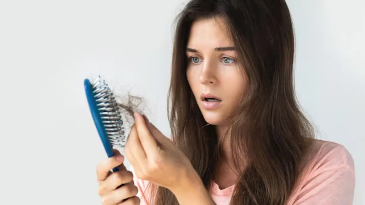 Causes of hair loss problem due to vitamin deficiency