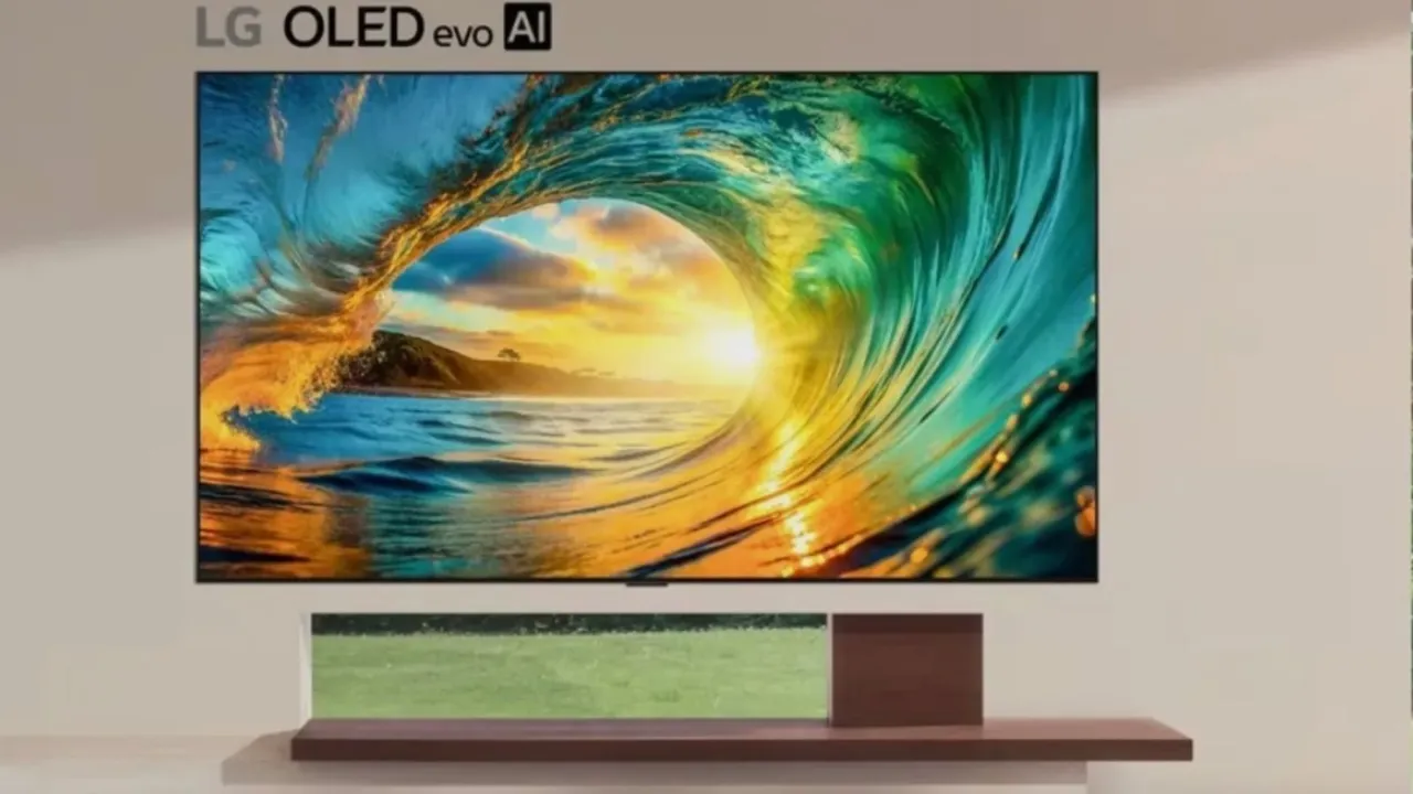 LG World Thinnest OLED TV