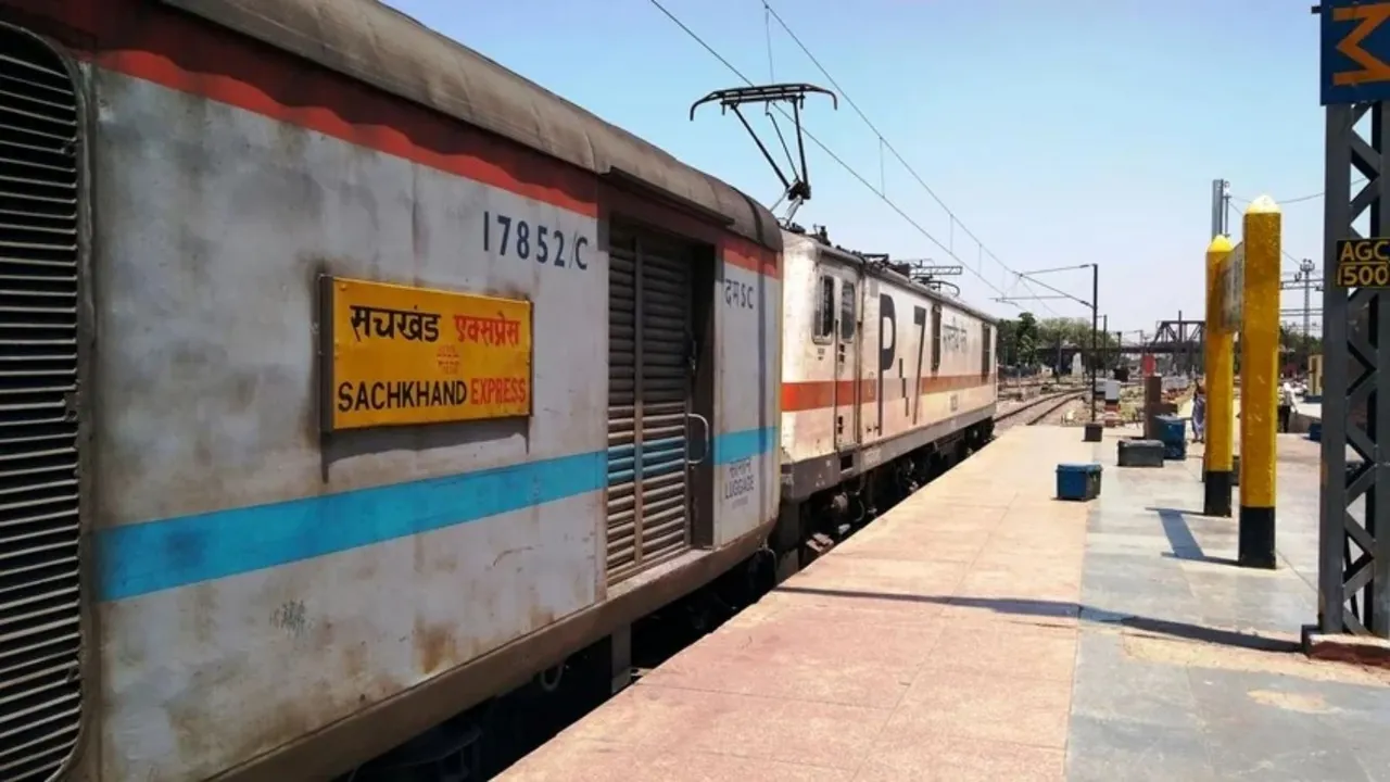 free food train India