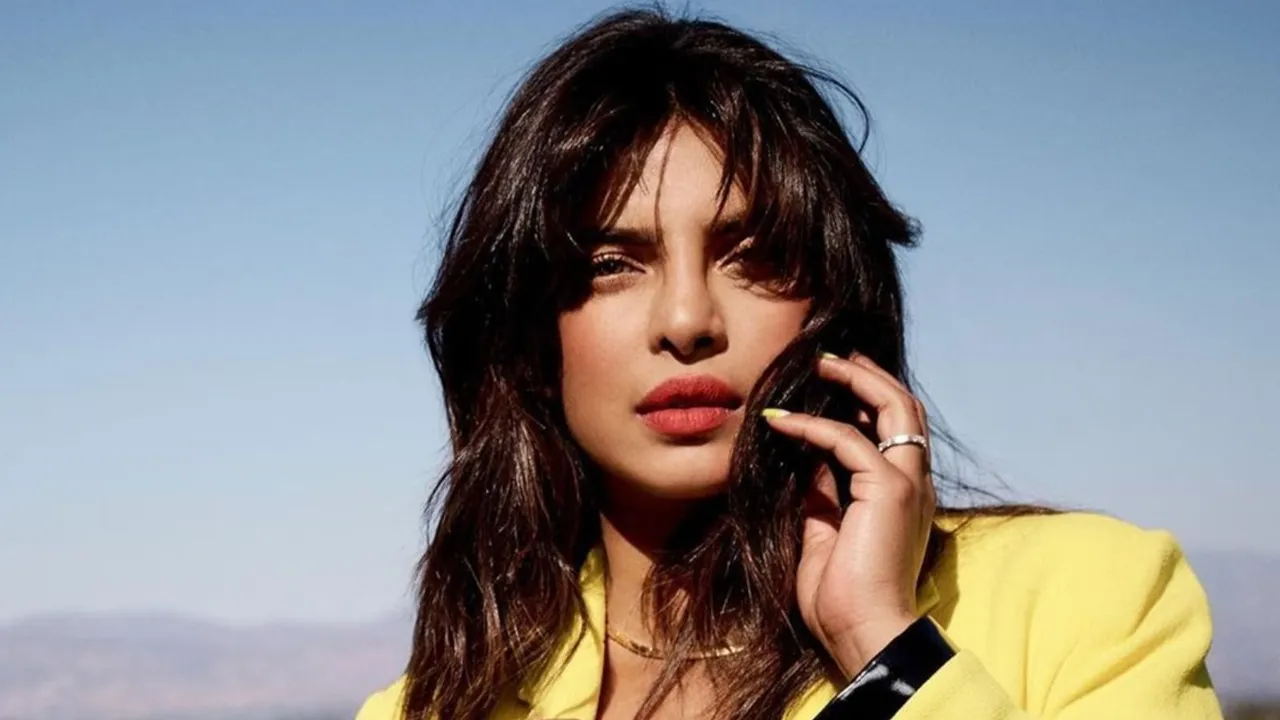 priyanka chopra soft Lips Secret tips In Gujarati